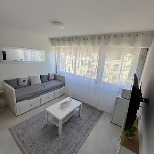 studio-cosy-entirement-quip.fr-provencehotel.com/